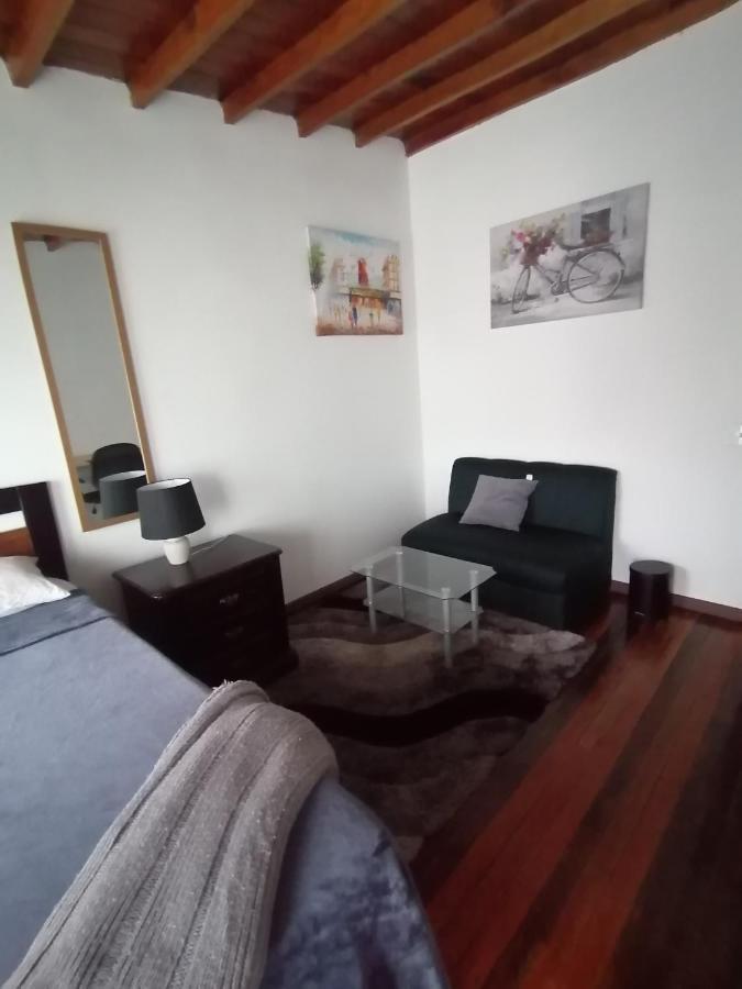 Airport Traveler'S Home. Alajuela Extérieur photo