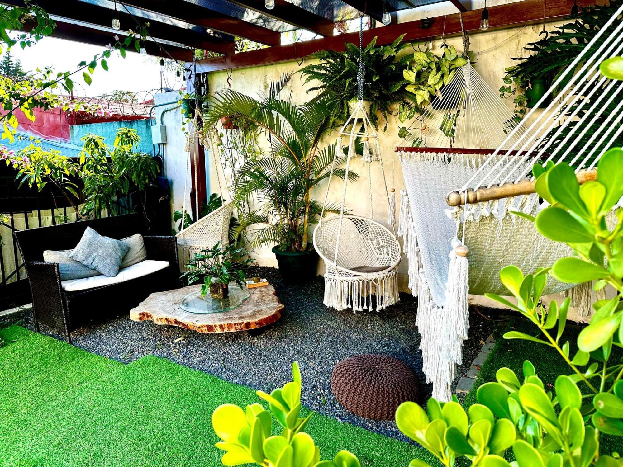 Airport Traveler'S Home. Alajuela Extérieur photo