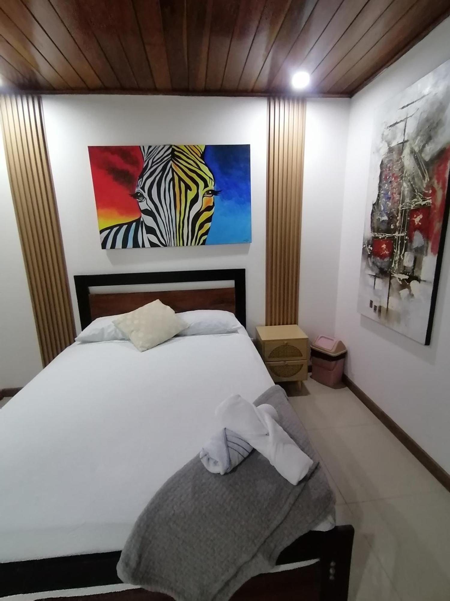 Airport Traveler'S Home. Alajuela Chambre photo